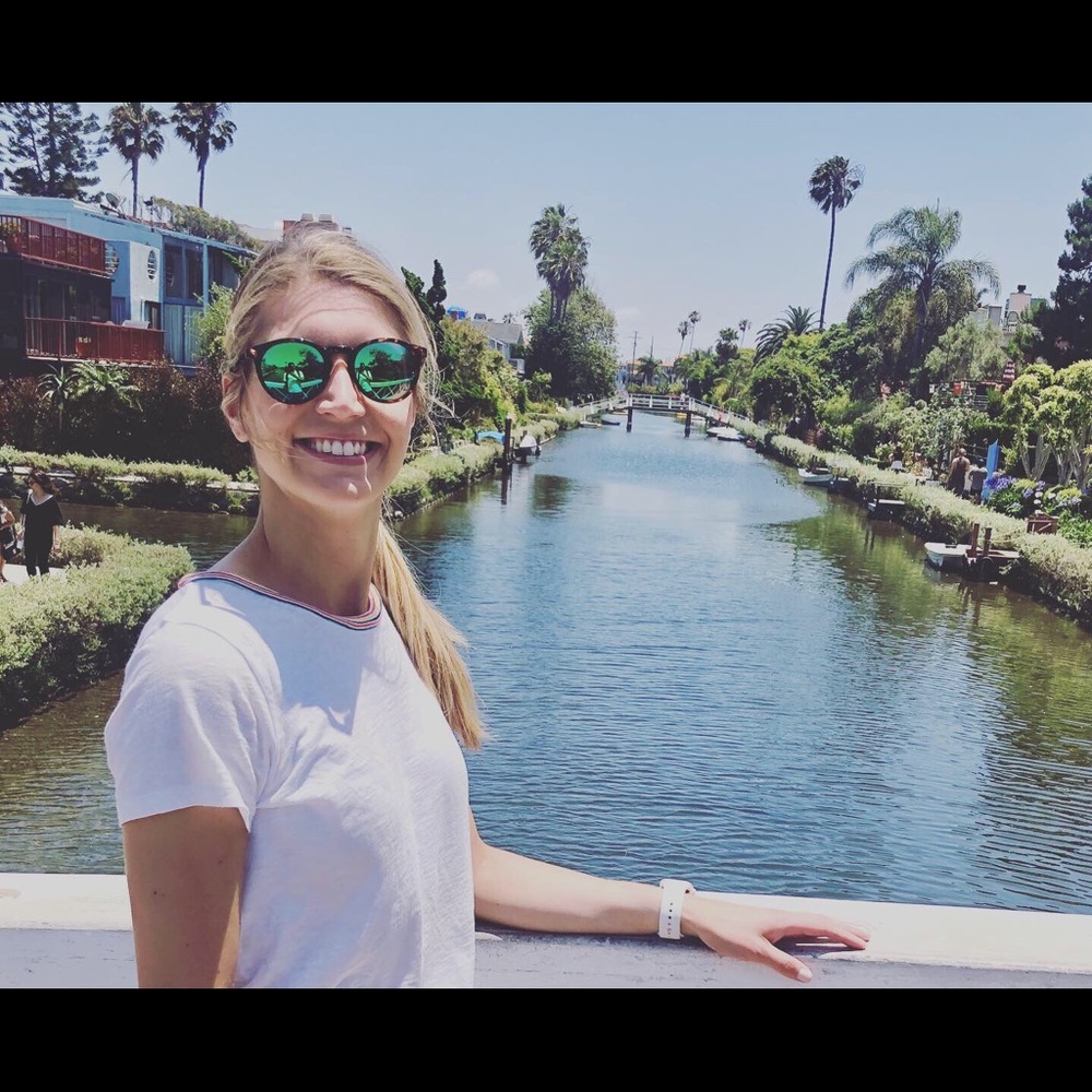 Meet your Posher, Courtney